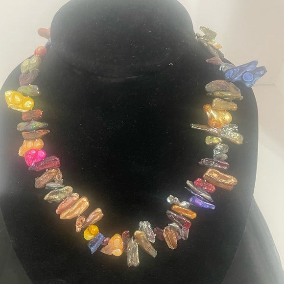 Multicolor Handmade Biwa Pearl Necklace - Picture 2 of 2